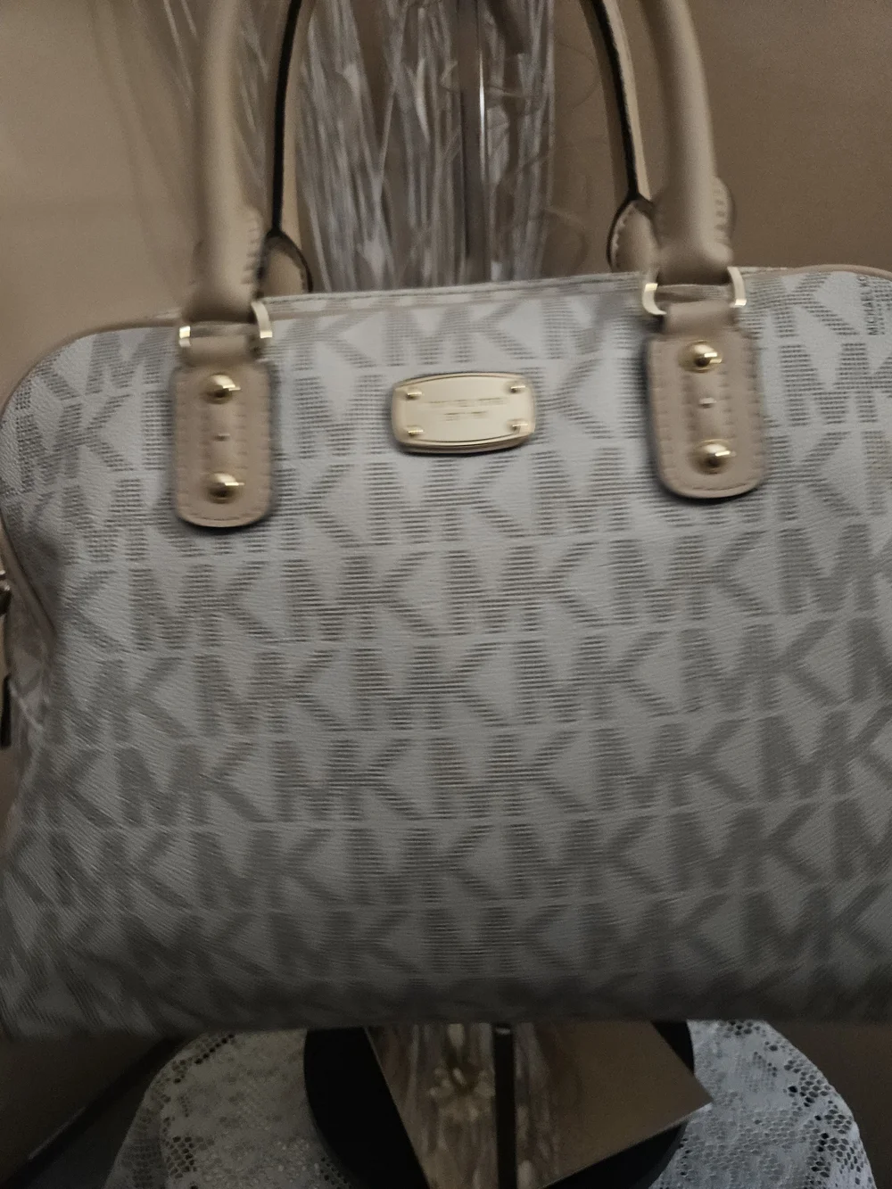 💓💚Womens Michael Kors Beige Logo Lined Handbag Interior - Preowned❤️💘